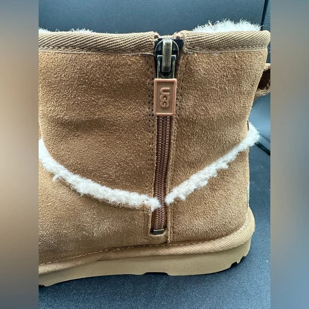 UGG Classic Mini Spill Seam Boot Chestnut Suede Shearling Zipper Women’s Size 5